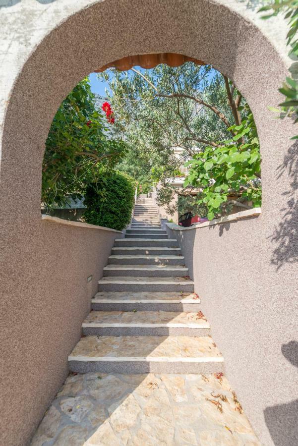 אומיס Holiday Home Figa מראה חיצוני תמונה