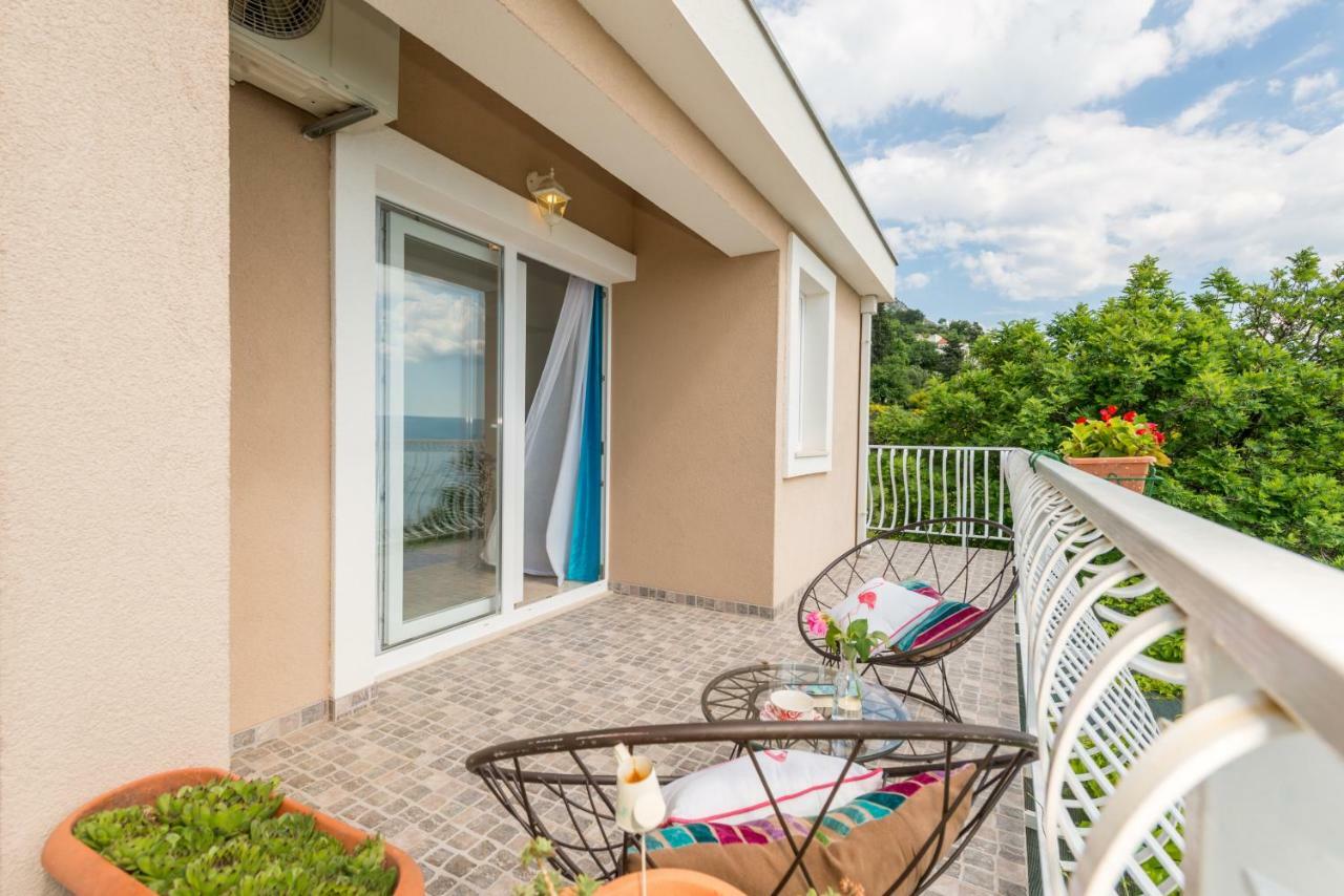 אומיס Holiday Home Figa מראה חיצוני תמונה